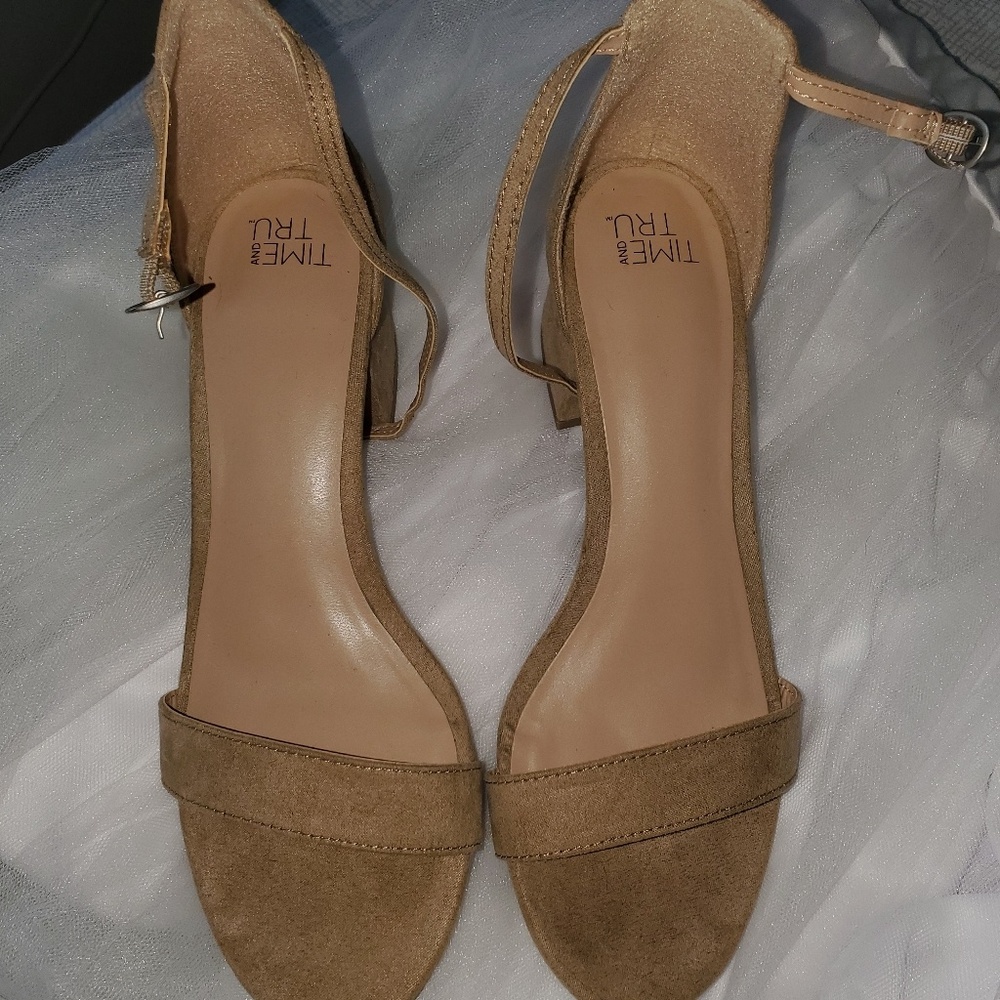 Time and Tru block heels